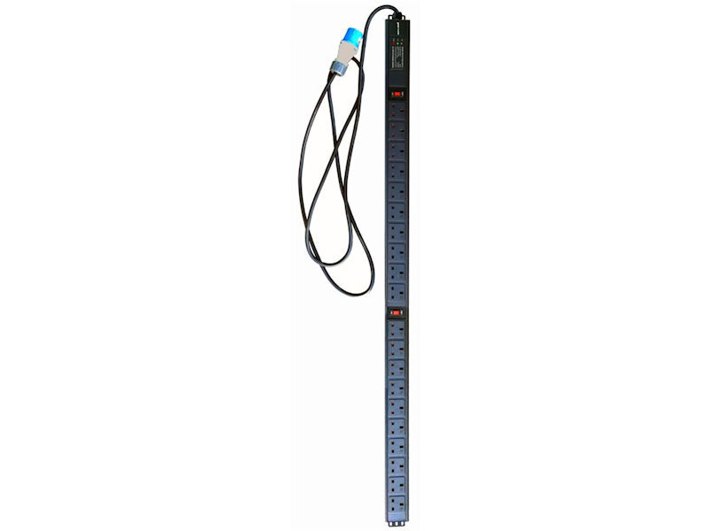 PENN-ELCOM 20 Way Vertical Rack Mount PDU