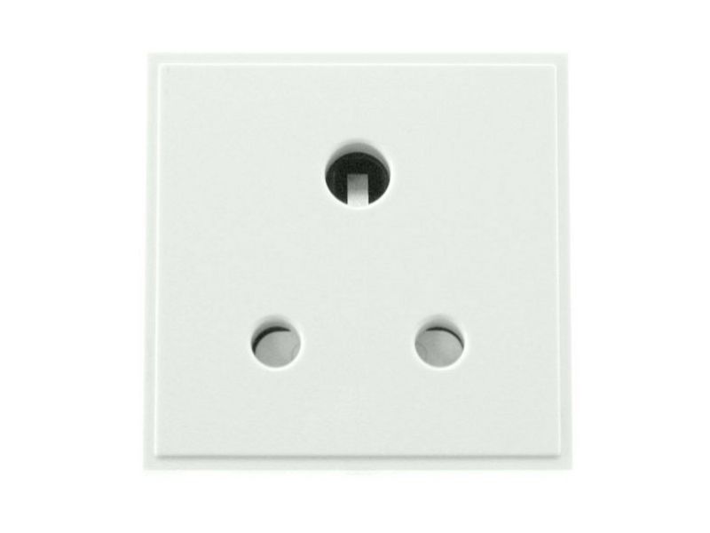 CLICK 5A Round Pin Power Socket WHITE